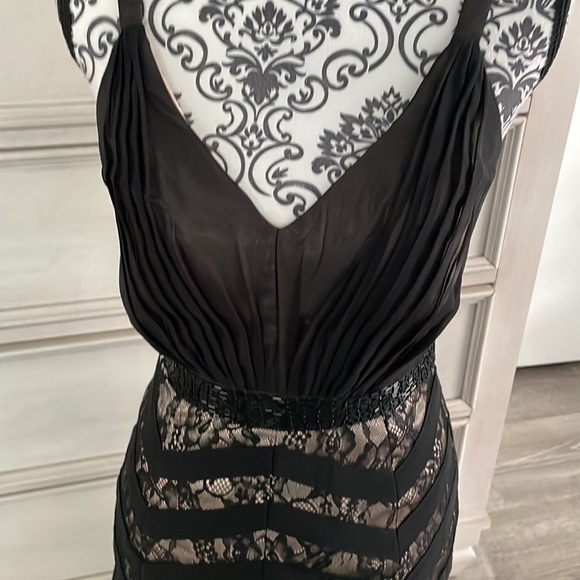 Elegant black tie evening black/lace evening dress size 7/8 - Picture 2 of 8